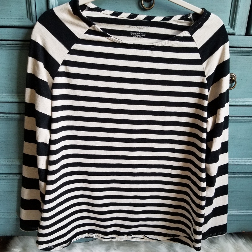HANNAH STRIPPED BLACK AND CREAM TOP